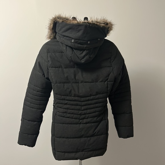 Warm winter jacket with removal hood - Picture 3 of 8